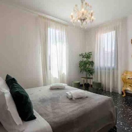 Ca' Pesaro Rooftop Terrace Apartment. 베니스 외부 사진